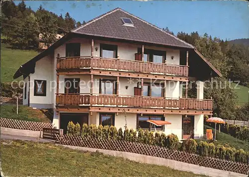 Moelten Suedtirol Appartementhaus Zum Tirolerheim Kat. Meltina