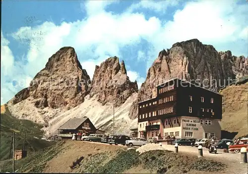 Dolomiti Rifugio Maria Flora al Passo di Sella Kat. Italien