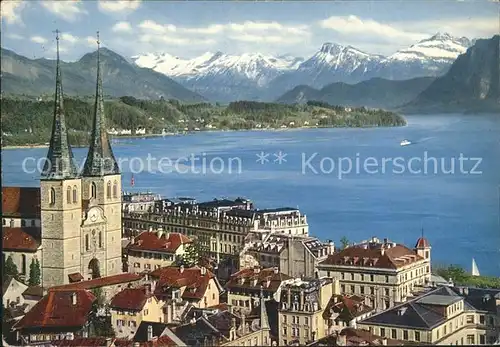 Luzern LU Fliegeraufnahme mit Kirche Vierwaldstaettersee und Alpen Kat. Luzern