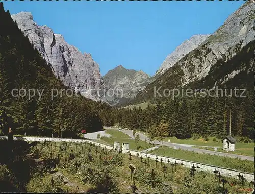 Kaernten Heldenfriedhof an der Ploecken Passstrasse im Valentintal Kat. Villach