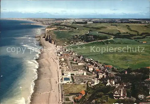 Pourville sur Mer Fliegeraufnahme mit Strand / Dieppe Seine-Maritime /Arrond. de Dieppe