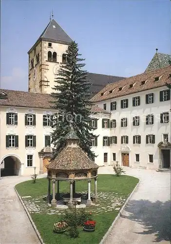 Neustift Brixen Suedtirol Augustiner Chorherrenstift Innenhof Wunderbrunnen Kat. Bressanone