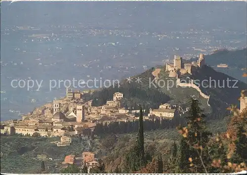 Assisi Umbria Rocca Maggiore vista dal Monte Subasio Kat. Assisi