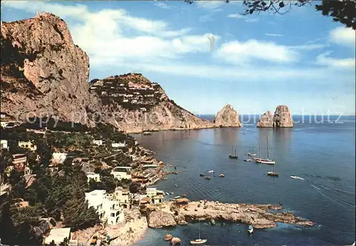 Capri Marina piccola e Faraglioni Strand Kueste Felsen Kat. Golfo di Napoli