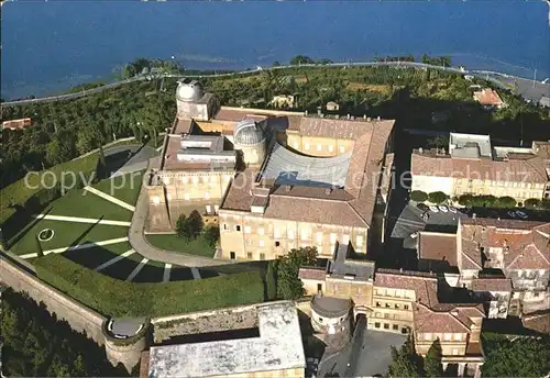 Castelgandolfo Latium Giardini Pontifici e Palazzo Papale Gaerten Papstpalast Fliegeraufnahme