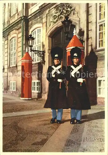 Kopenhagen Amalineborg Slot Wachsoldaten Kat. Hovedstaden