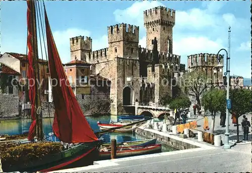 Sirmione Scaligero Schloss Gardasee