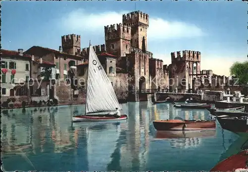 Lago di Garda Sirmione Castello Scaligero Kat. Italien