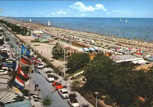 Riccione Lungomare spiaggia Segelboote