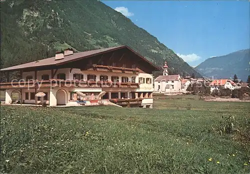 Uttenheim Suedtirol Pension Reichegger