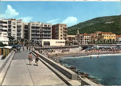 Finale Ligure Passeggiata Molo 