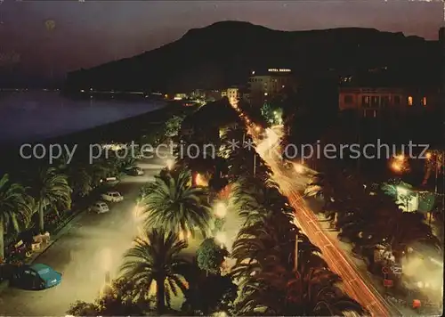 Finale Ligure Notturno del viale delle palme e Via Aurelia