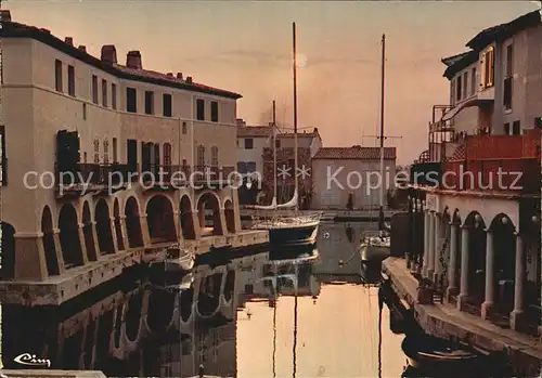 Port Grimaud bei Sonnenuntergang Kat. Grimaud