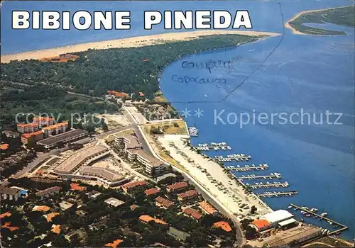 Bibione Pineda mit Strand und Hafen Fliegeraufnahme