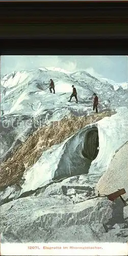 Bergsteigen Klettern Eisgrotte Rhonengletscher  / Sport /