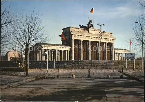 Brandenburgertor Berlin Stacheldraht Mauer  Kat. Gebude und Architektur