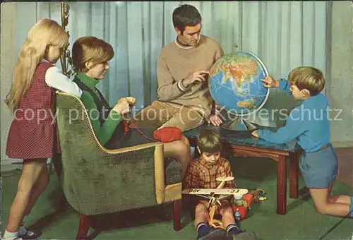 Kinderspielzeug Globus Flugzeug Haekeln / Kinder /