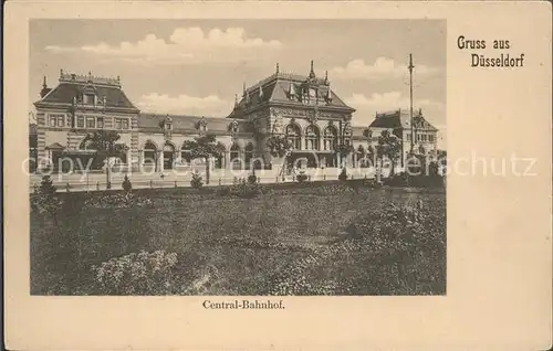 Bahnhof Central-Bahnhof Duesseldorf / Eisenbahn /
