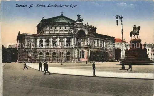 Theatergebaeude Landestheater Oper Dresden Kat. Gebaeude