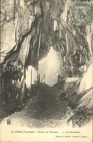 Hoehlen Caves Grottes Le Thor Vaucluse Grotte de Thouzon Draperies Kat. Berge
