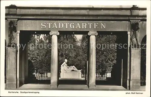 Foto Kellner Rolf Nr. 227 Karlsruhe Stadtgarten Eingang Kat. Fotografie