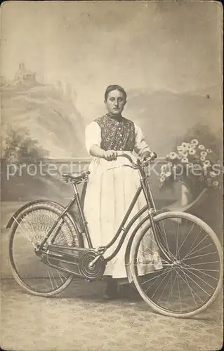 Fahrrad Frau  Kat. Zweiraeder