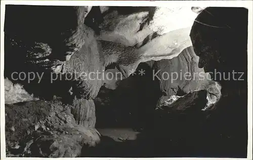 Hoehlen Caves Grottes Frankreich  Kat. Berge