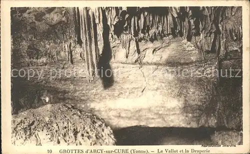Hoehlen Caves Grottes Arcy sur Cure Vallot et la Draperie Kat. Berge
