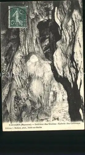 Hoehlen Caves Grottes Saulges Galerie des Colonnes Kat. Berge