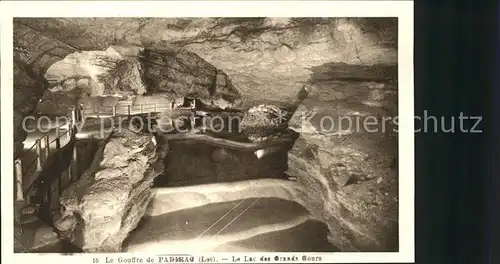 Hoehlen Caves Grottes Gouffre de Padirac Lac des Grands Gours Kat. Berge