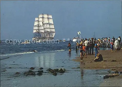 Segelschiffe Dreimasvollschiff Dar Pomorza Elbe Kat. Schiffe