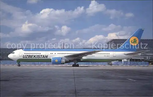 Flugzeuge Zivil Uzbekistan Airways Boeing 767 300ER VP BUZ  Kat. Flug