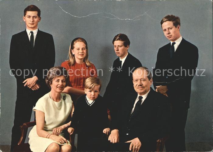 MONARCHIE - LIECHTENSTEIN - Fürstliche Familie, 1979 Nr. 250399810 - oldthing: Ansichtskarten ...