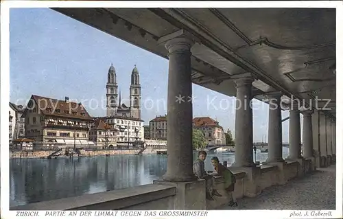 Foto Gaberell J. Nr. 2489 Zuerich Partie an der Limmat Grossmuenster  Kat. Fotografie Schweiz