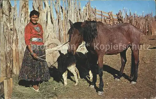 Pferde Indianer Navajo Girl Alice Yazzie Navajo Reservation of Arizona  Kat. Tiere