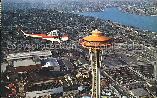 Hubschrauber Helikopter Space Needle Seattle  / Flug /