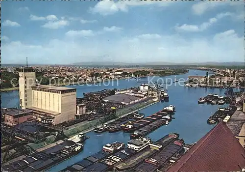 Hafenanlagen Rheinhafen Basel Kat. Schiffe