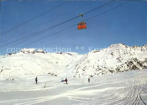 Seilbahn Andermatt-Gemsstock Andermatt / Bahnen /