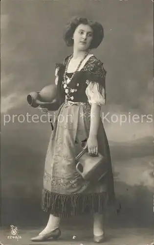 Foto RPH Nr. 2248 5 Frau Tracht 