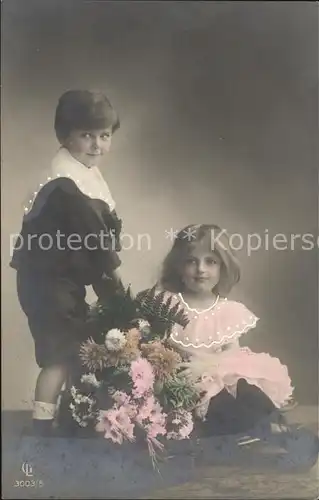 Foto GLCo Nr. 3003/5 Kinder Blumen  / Fotografie /