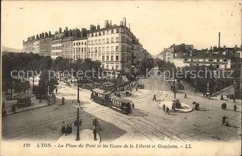Strassenbahn Lyon Place du Pont Cours de la Liberte et Gambetta  Kat. Strassenbahn