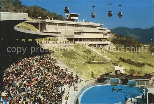 Seilbahn Delphine Dolphin Performamce Ocean Theatre Ocean Park Hong Kong / Bahnen /