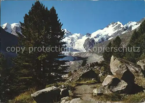 Gletscher Morteratschgletscher Weg zur Bovalhuette  Kat. Berge