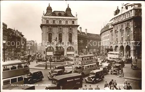 Autobus Omnibus Autoverkehr Piccadilly Circus London / Autos /