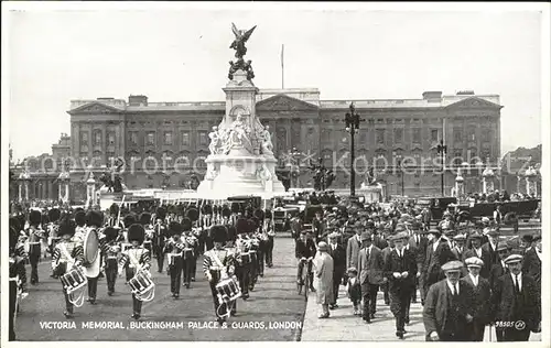 Leibgarde Wache Trommler Victoria Memorial Buckingham Palace Guards London Kat. Polizei