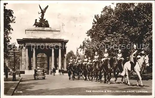 Leibgarde Wache Guards Wellington Arch London Kat. Polizei