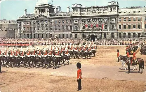 Leibgarde Wache Trooping of the Colour Horse Guards Parade London Kat. Polizei