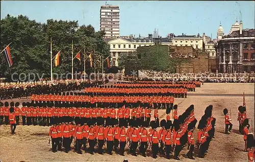 Leibgarde Wache Trooping the Colour Horse Guards Parade  Kat. Polizei