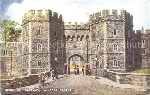 Leibgarde Wache Henry VIII Gateway Windsor Castle  Kat. Polizei