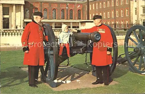 Geschuetze Chelsea Pensioners Royal Hospital  Kat. Militaria